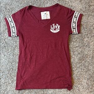 Red V-Neck Short-sleeve T-Shirt with Love Print